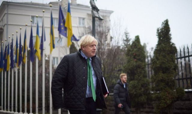 Борис Джонсон снова приехал в Украину. Он встретился с Зеленским и ...