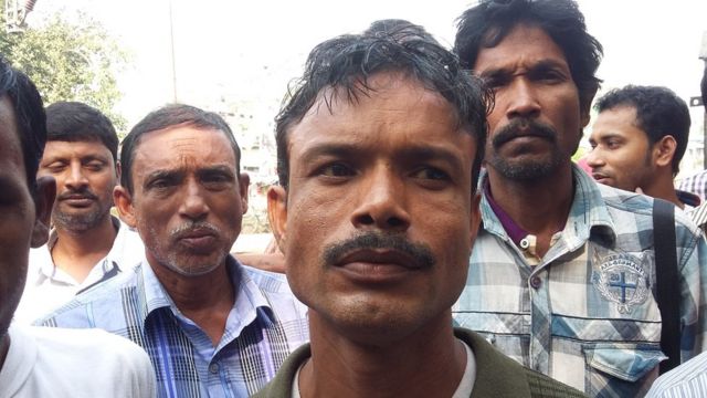 এক দোকানী ৫০০ রুপীর নোট চালাতে না পেরে দুর্ভোগে