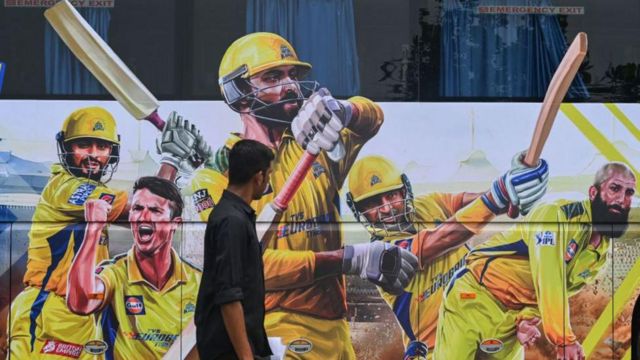 இணையத்தைக் கலக்கும் மீம்ஸ்கள்