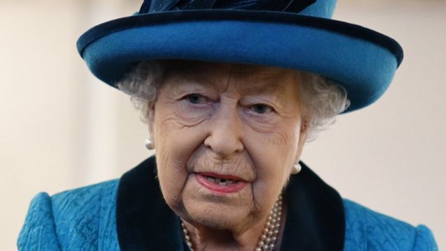 Reina Isabel II