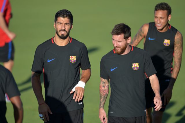 Ballon d'Or 2021: Messi, Ronaldo, Lewandowski - Who go win am? - BBC News  Pidgin