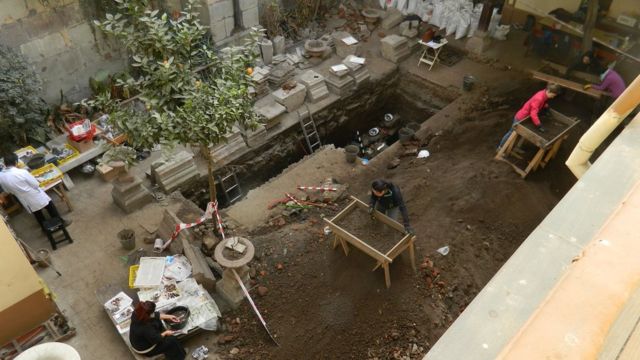 Excavación en la Catedral de Santiago