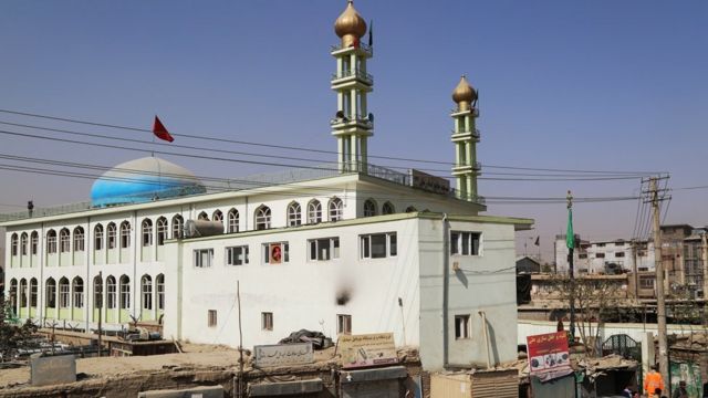 گردشی تاریخی در مسجد شیخ لطف الله تصاویر