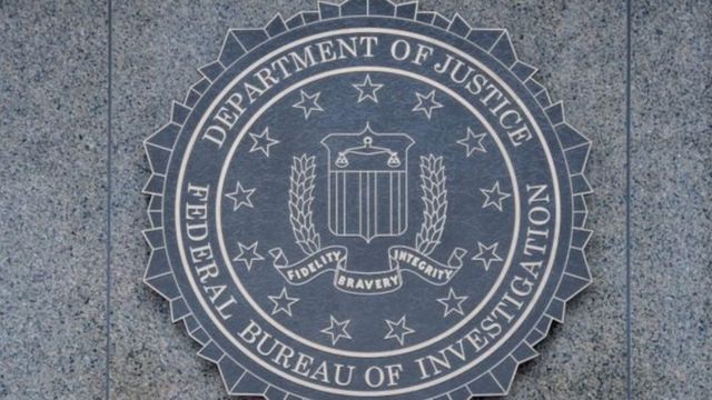 Стаття в New York Times від 14 лютого про контакти адміністрації Трампа з російський розвідкою побудована на даних анонімних джерел у ФБР
