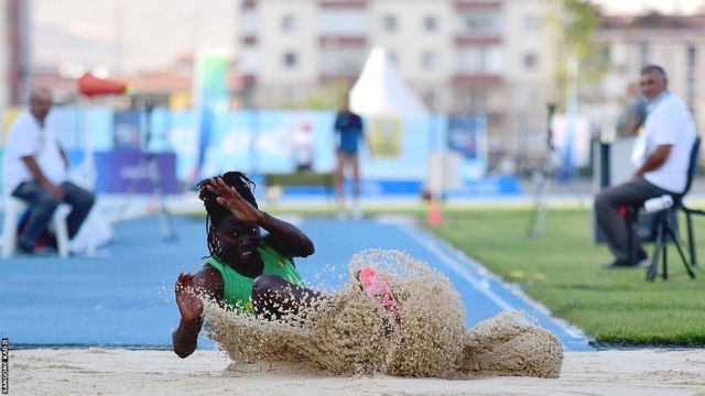 Le triple sauteur sénégalais Sangoné Kandji