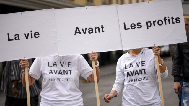 Protesta contra Novartis en Francia.