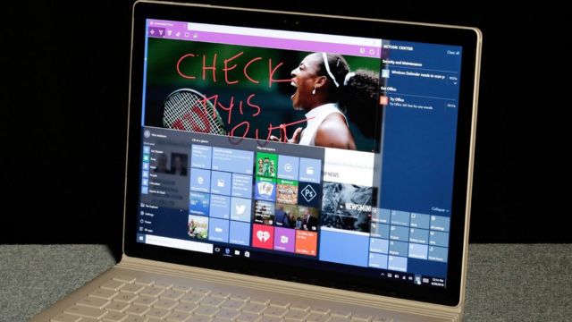 Una computadora con Windows 10
