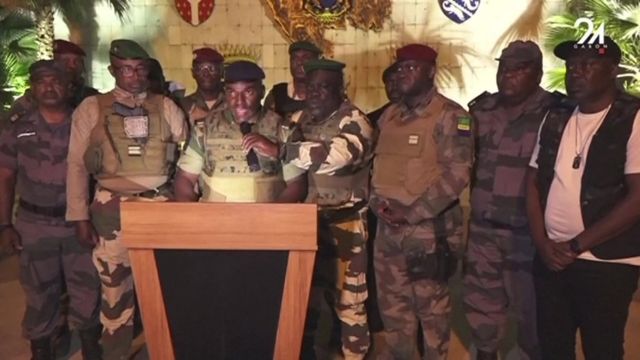アフリカ・ガボンでクーデター 軍が大統領を自宅軟禁に - BBCニュース