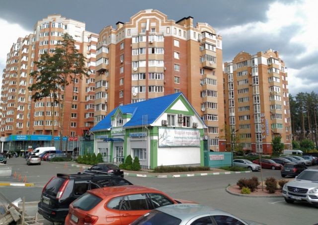 житло