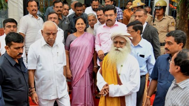 ஜக்கி வாசுதேவ்