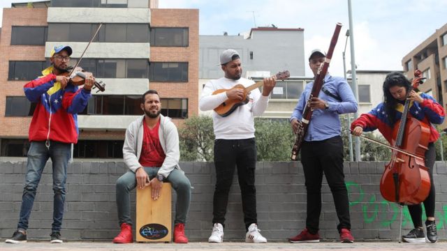 Musicos venezolanos en Colombia