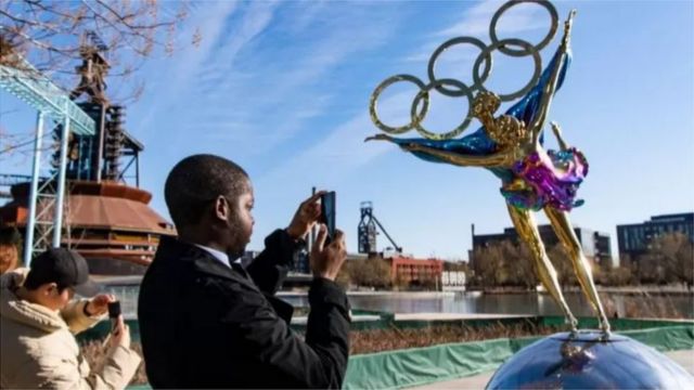 在北京看来，成功举办奥运会关乎国家荣誉。(photo:BBC)