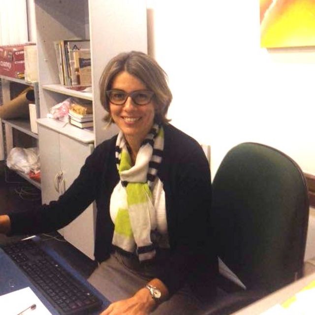 Carla Avesani diz não ter verbas suficientes para gastos mensais do Instituto de Nutrição da UERJ, do qual é vice-diretora