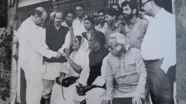 শহীদ জননী জাহানারা ইমামের নেতৃত্বে ১০১ সদস্যবিশিষ্ট একাত্তরের ঘাতক দালাল নির্মূল কমিটি গঠিত হয়।