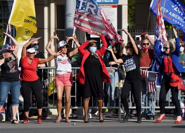 Известие о возвращении президента Трампа в Белый дом вызвало ликование у его сторонников