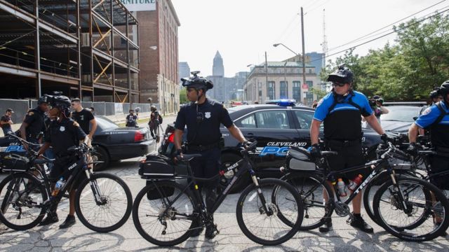 Miles de policías llegaron a Cleveland para custodiar la convención.