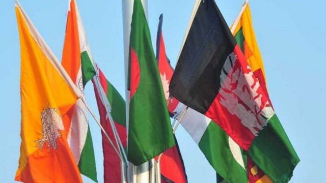 আট সদস্য রাষ্ট্রের চারটি সদস্য আসন্ন সার্ক শীর্ষ সম্মেলনে যোগ না দেবার কথা জানিয়েছে।