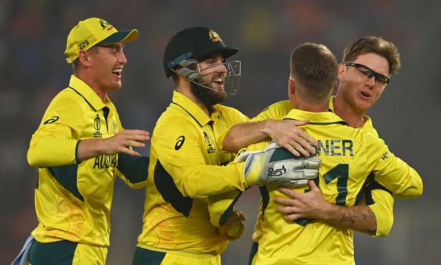 ஆஸ்திரேலியா vs இங்கிலாந்து