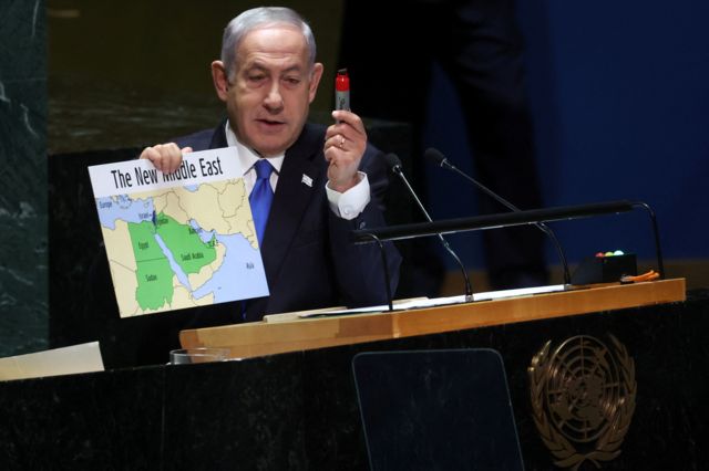 Benjamín Netanyahu muestra un mapa titulado "el Nuevo Oriente Medio" en la Asamblea General de la ONU