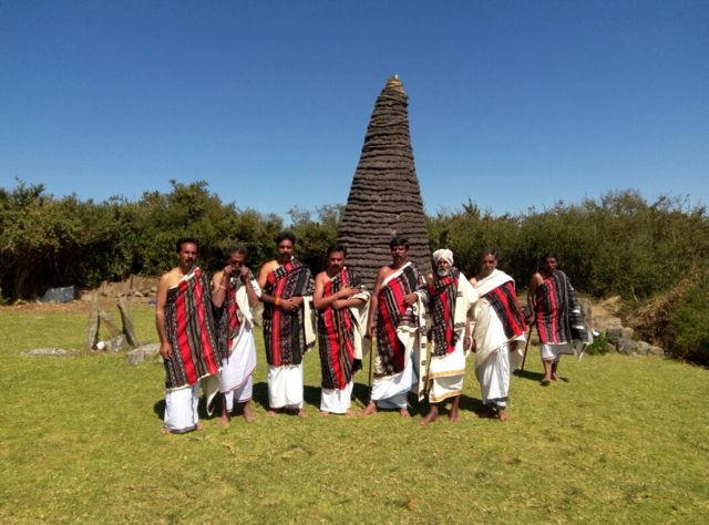 தோடர் பழங்குடியினர்