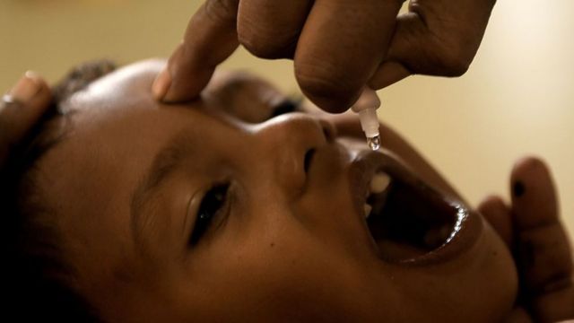 கொரோனா தடுப்பூசி