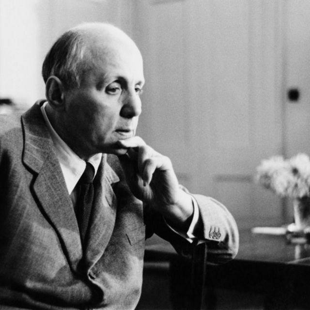 Kurt Hahn, fundador y director de la escuela Gordonstoun, en Escocia.