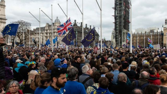 LONDON, ENGLAND, UNITED KINGDOM - 2019/03/23: Demonstrators seen gathered to listen to speeches during the protest. Over one million protesters gathered at the People's Rally in London demanding a second vote in the referendum on Brexit. (Photo by Zuzanna Rabikowska/SOPA Images/LightRocket via Getty Images)