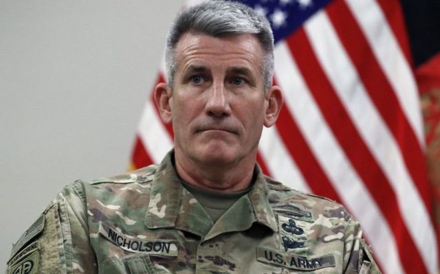 General John Nicholson waxa uu Iiraan iyo Ruushka ku eedeeyay "in ay sharciyaynayaan Talaiban "