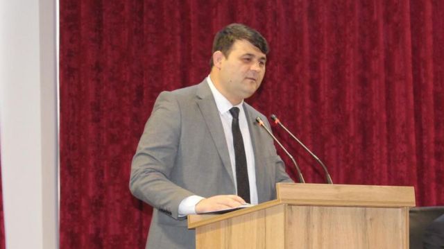 Рустам Азизи - Тажикстандын президентинин алдындагы Ислам таануу борборунун директорунун орун басары
