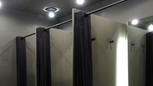 paltardəyişmə otağı