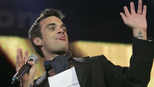Robbie Williams (foto de archivo: 2005)