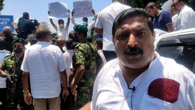 நாடாளுமன்ற உறுப்பினர் வடிவேல் சுரேஷ்