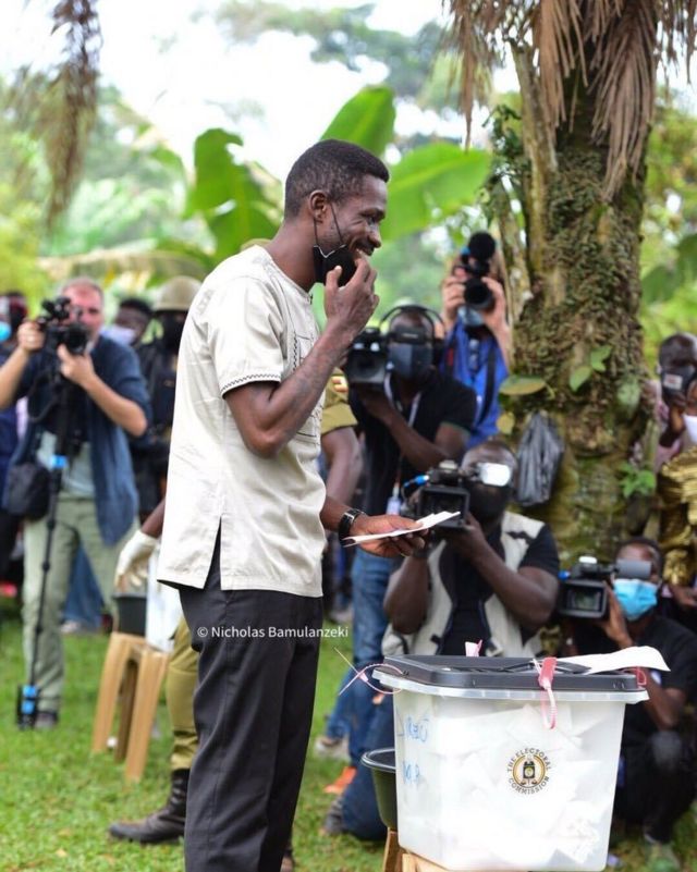 Uganda Election Day 2021: Bobi Wine, wife Barbara Itungo Kyagulanyi vote
