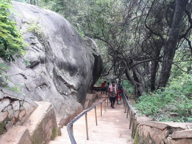 ஆகாய கங்கை நீர்வீழ்ச்சி