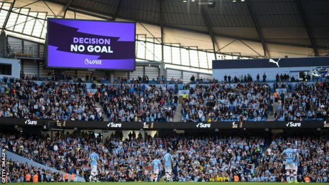 GazetaWeb - City cede empate ao Tottenham e perde vice-liderança do Inglês