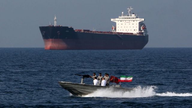 مناورات إيرانية في الخليج