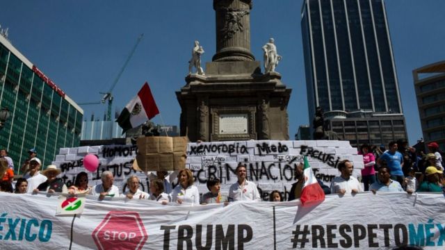 Las acciones de Donald Trump desataron protestas en México.