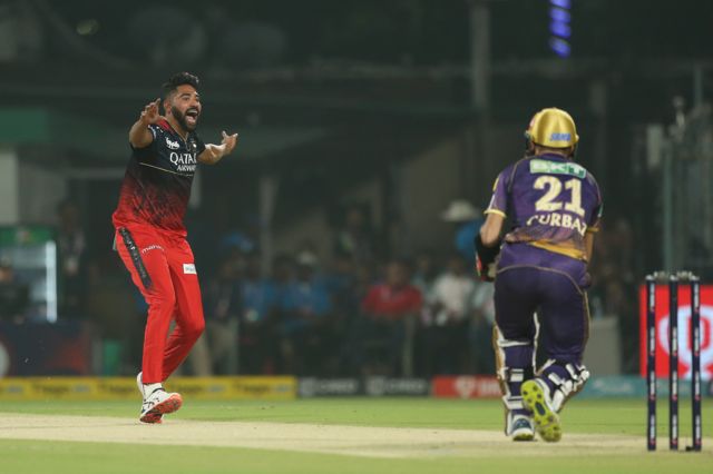 கொல்கத்தா நைட் ரைடர்ஸ் - பெங்களூரு ராயல் சேலஞ்சர்ஸ்