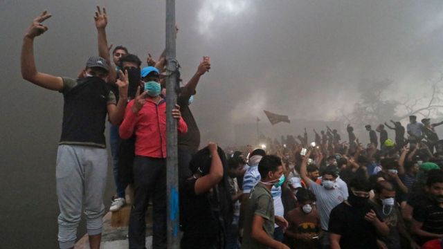 جانب من الاحتجاجات التي شهدتها البصرة الخميس