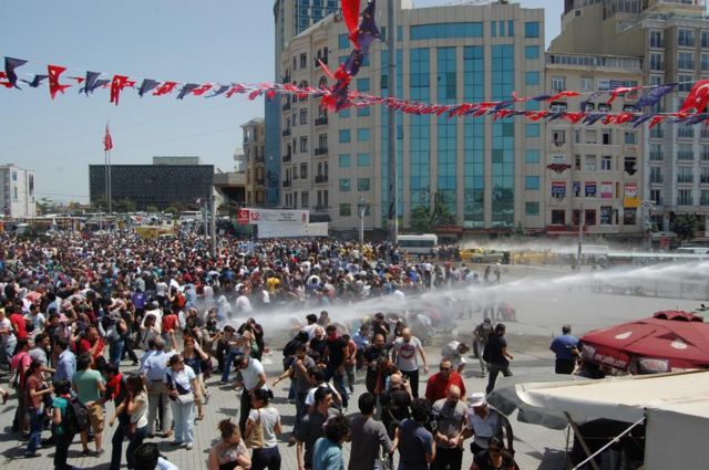 Gezi Park Eylemlerinin Y L Protestolarda Neler Ya And Bbc