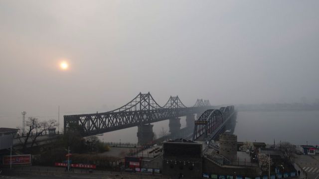 中朝友谊桥