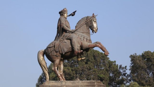 የምኒልክ ኃውልት