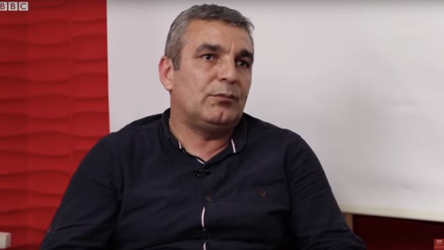 Neftin indiki qiymətində devalvasiya qaçılmazdır"- Natiq Cəfərli - BBC News  Azərbaycanca