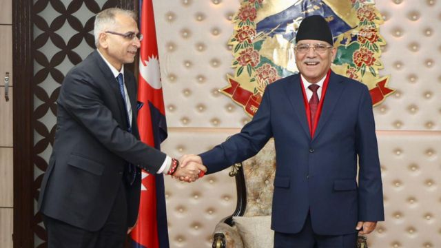 प्रचण्डसँग भारतीय विदेशमन्त्री