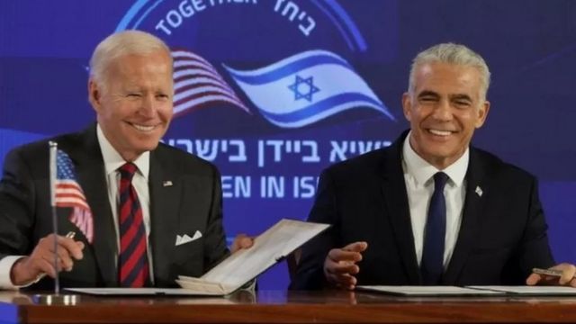 بايدن ورئيس الوزراء الإسرائيلي ورئيس الوزراء الإسرائيلي يائير لابيد