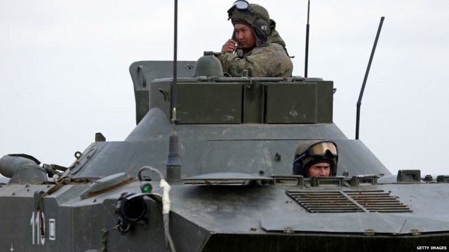 पिछले साल के मार्च में रूस ने क्राइमिया में सैन्य अभ्यास किया था
