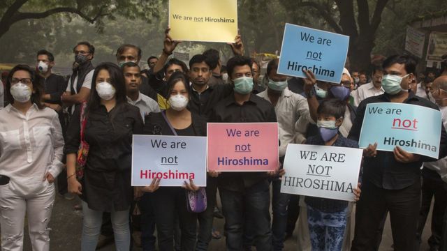 दिल्ली में प्रदूषण के ख़िलाफ़ प्रदर्शन