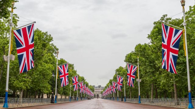 İngiliz bayrakları