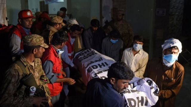 Serangan Mengerikan: 5 Orang Terluka Parah, Termasuk Anak-anak