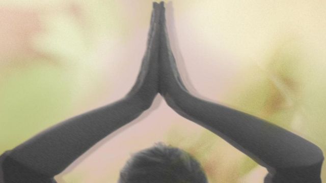 ¿Cómo es vivir con la posibilidad real de sufrir una "muerte súbita"? Una persona en posición de yoga